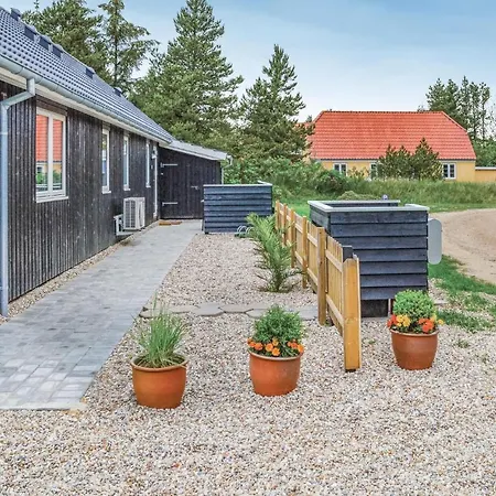 Three-bedroom In Σπίτι διακοπών Blåvand