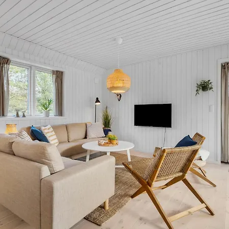 Gorgeous In With Wifi Holiday home