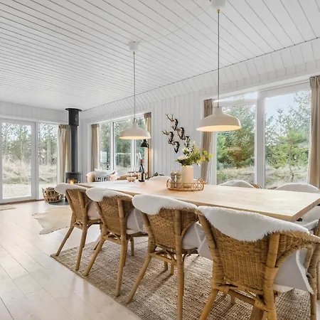 Hébergement de vacances Three-bedroom In