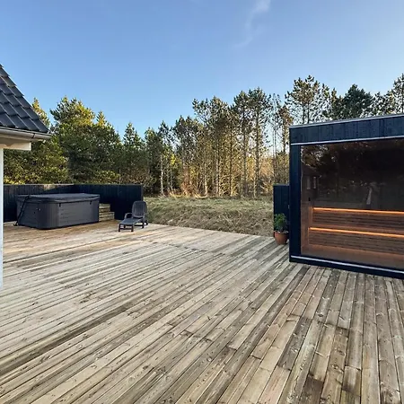 Three-bedroom In * Blåvand