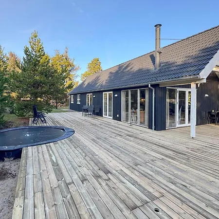 Three-bedroom In * Blåvand