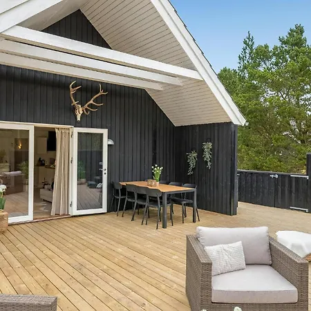 Three-bedroom In *